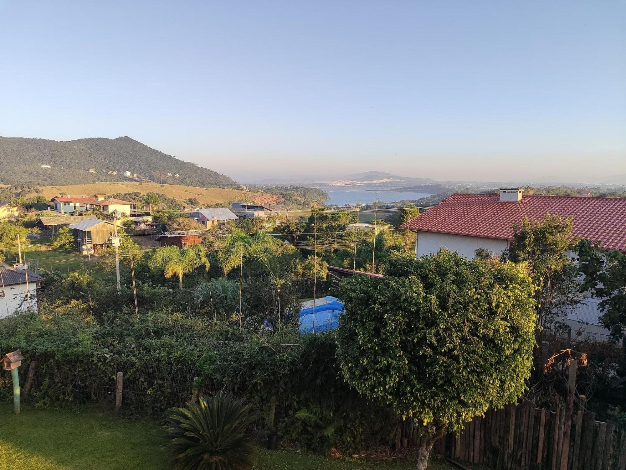 Pousada Casa Morango - Praia Do Rosa - Sc Exterior photo